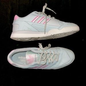 Adidas striped shoe